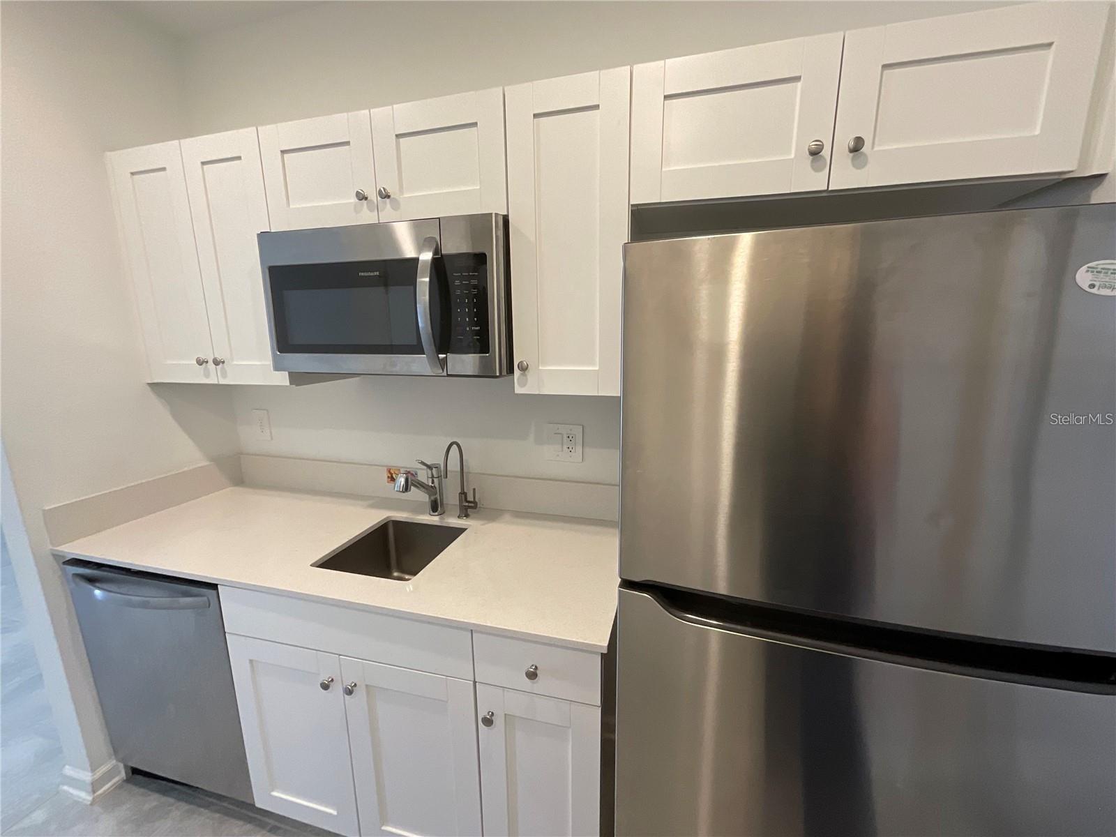 LAWSON DUNES SUB - Residential Lease