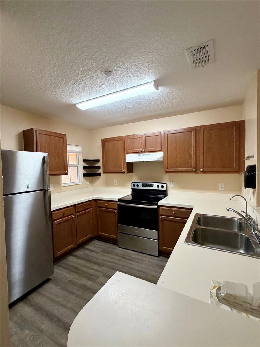 7326 BLACK WALNUT WAY 7326