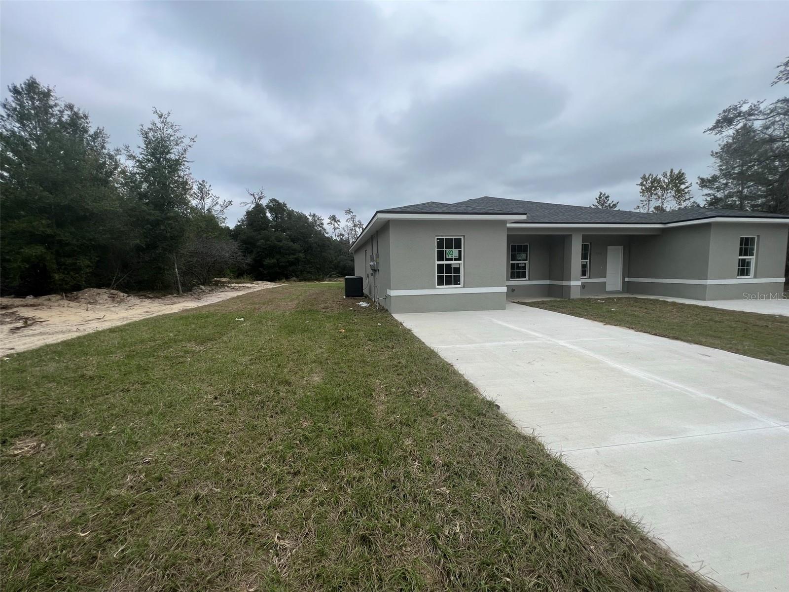 MARION OAKS UN # 5 - Residential Lease