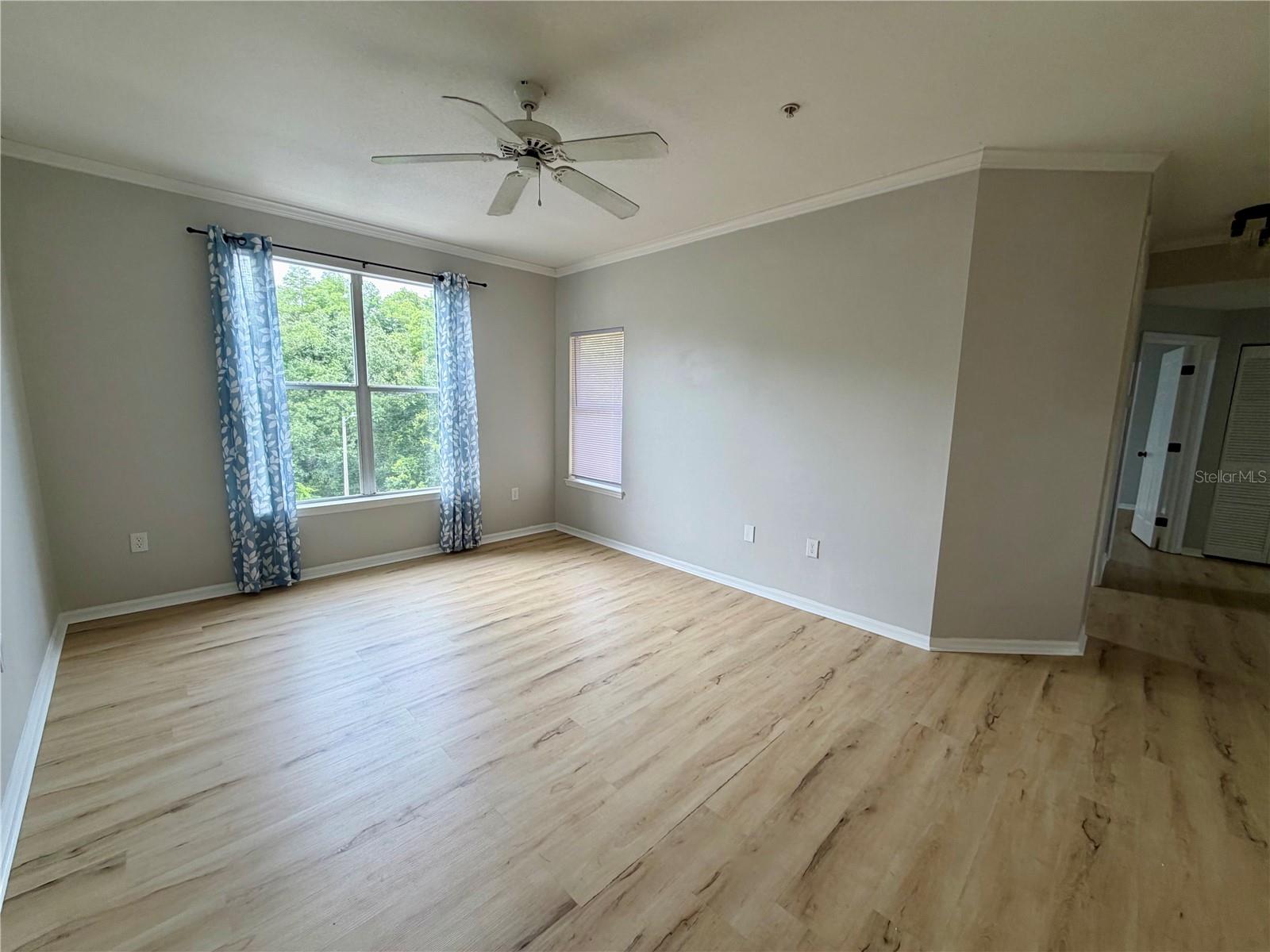 5612 PINNACLE HEIGHTS CIRCLE 302