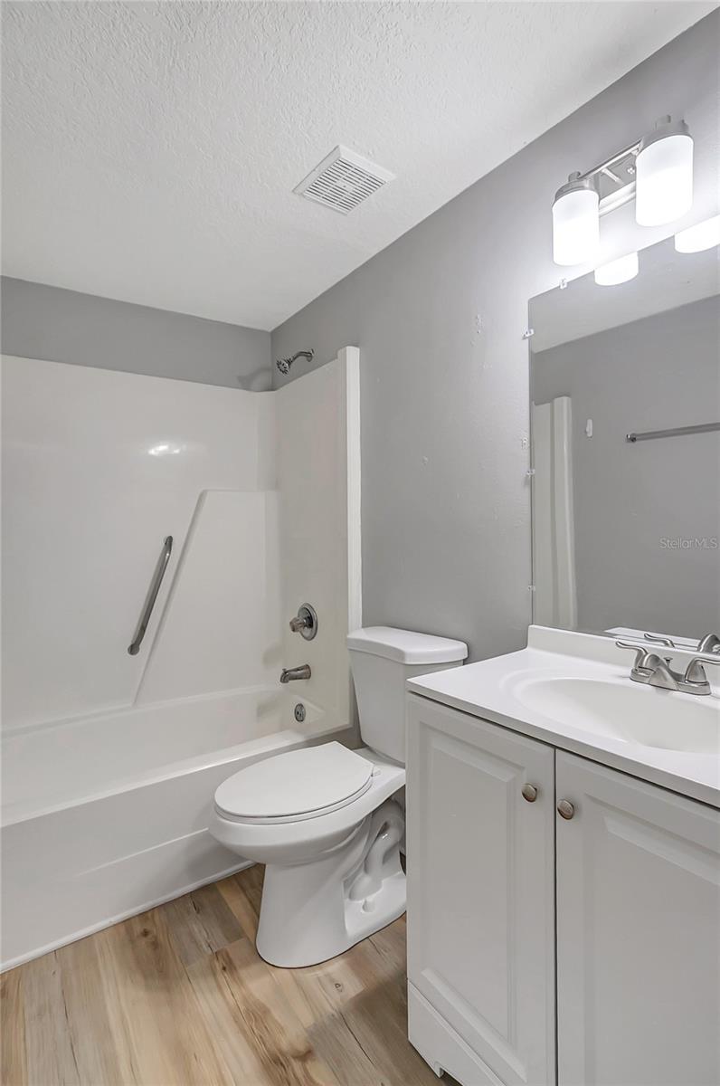 TIMBERLANE SUB UNIT 4 - Residential