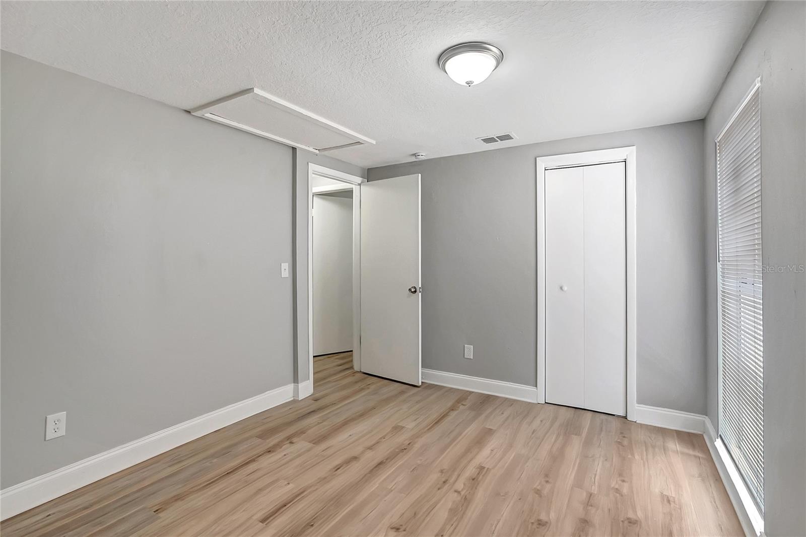 TIMBERLANE SUB UNIT 4 - Residential
