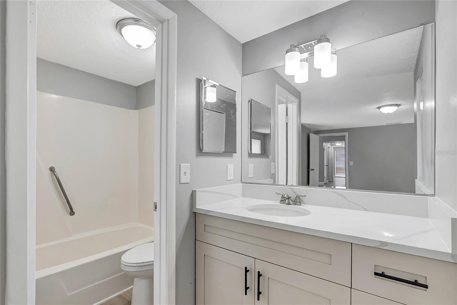 TIMBERLANE SUB UNIT 4 - Residential