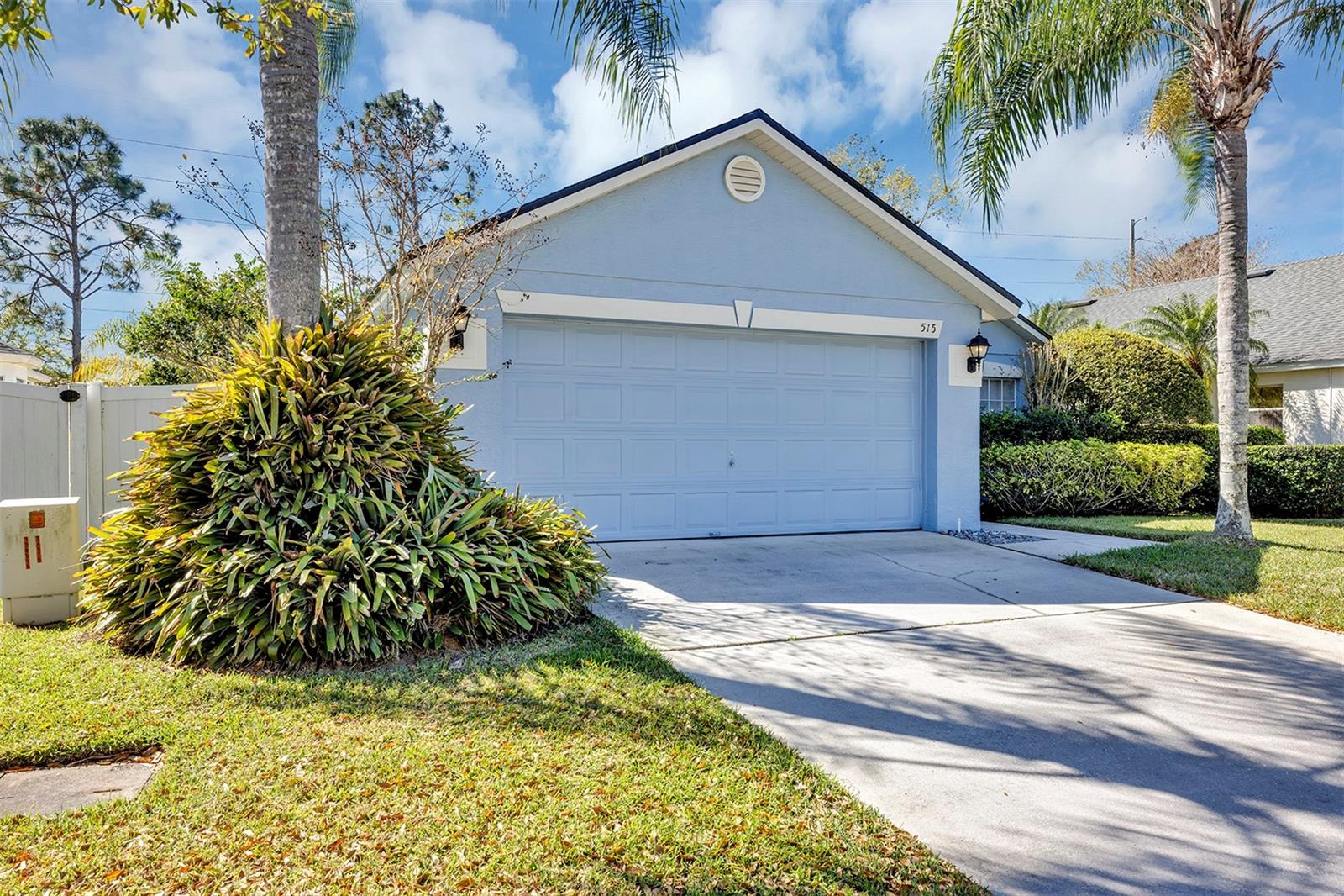 515 MICKLETON LOOP