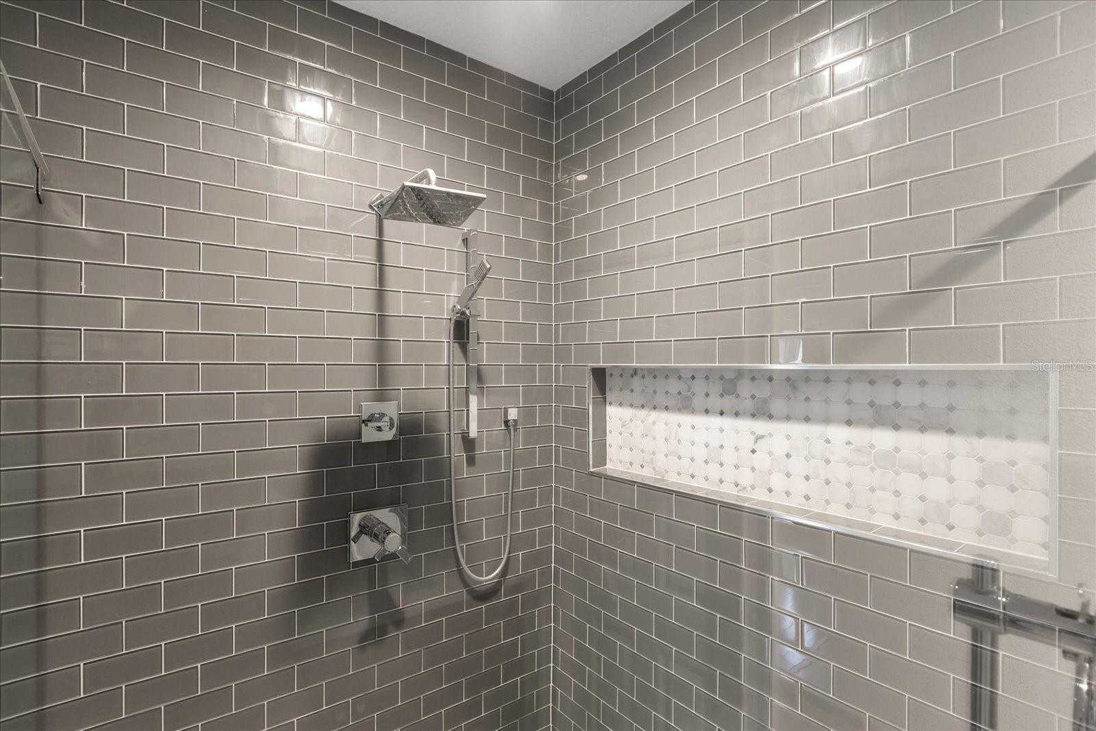 DIXIE TERRACE - Residential