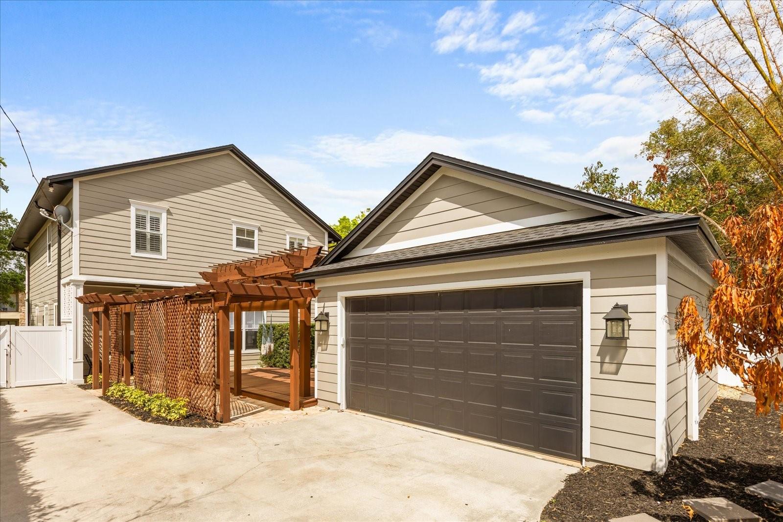 DIXIE TERRACE - Residential