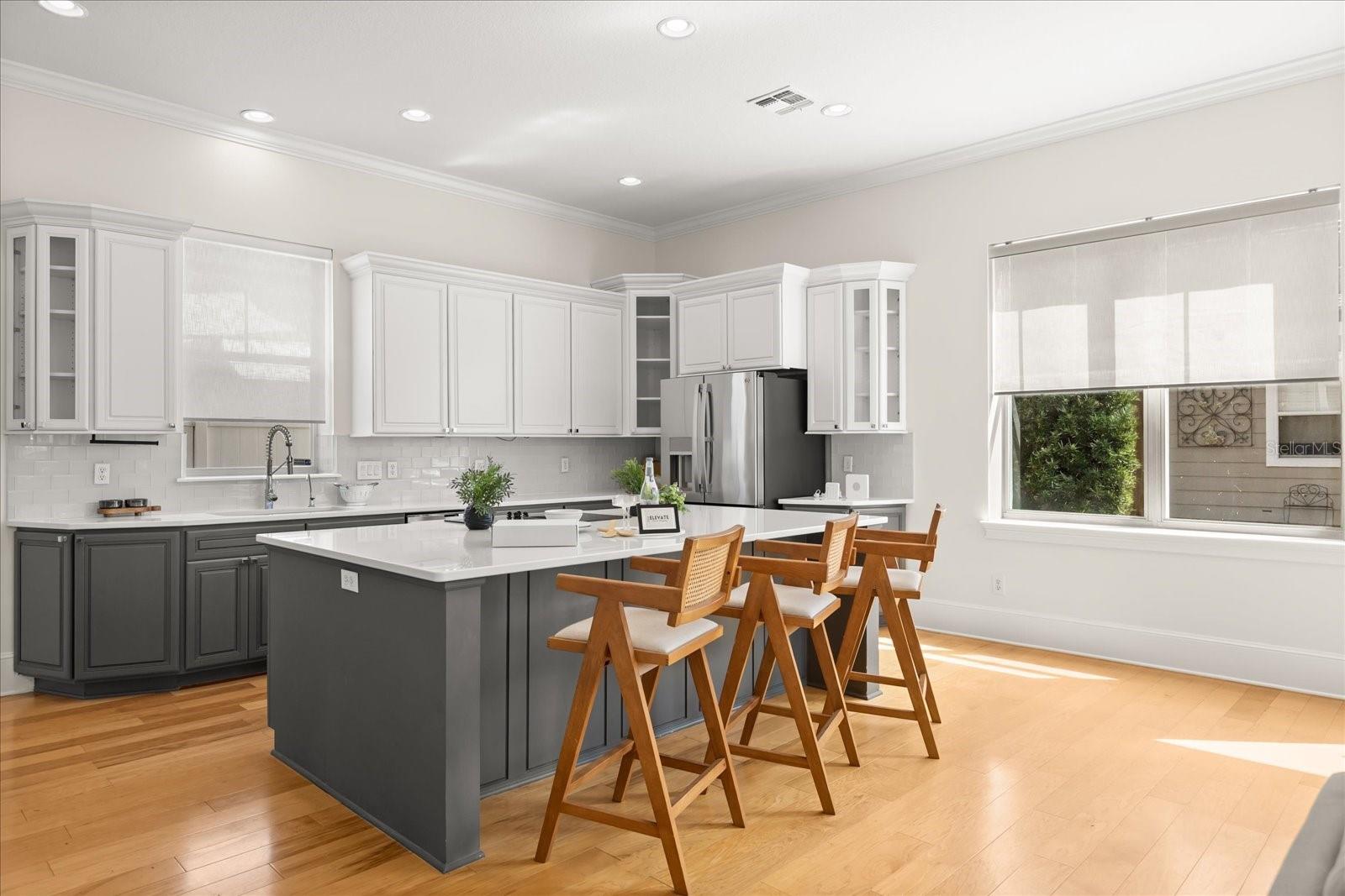 DIXIE TERRACE - Residential