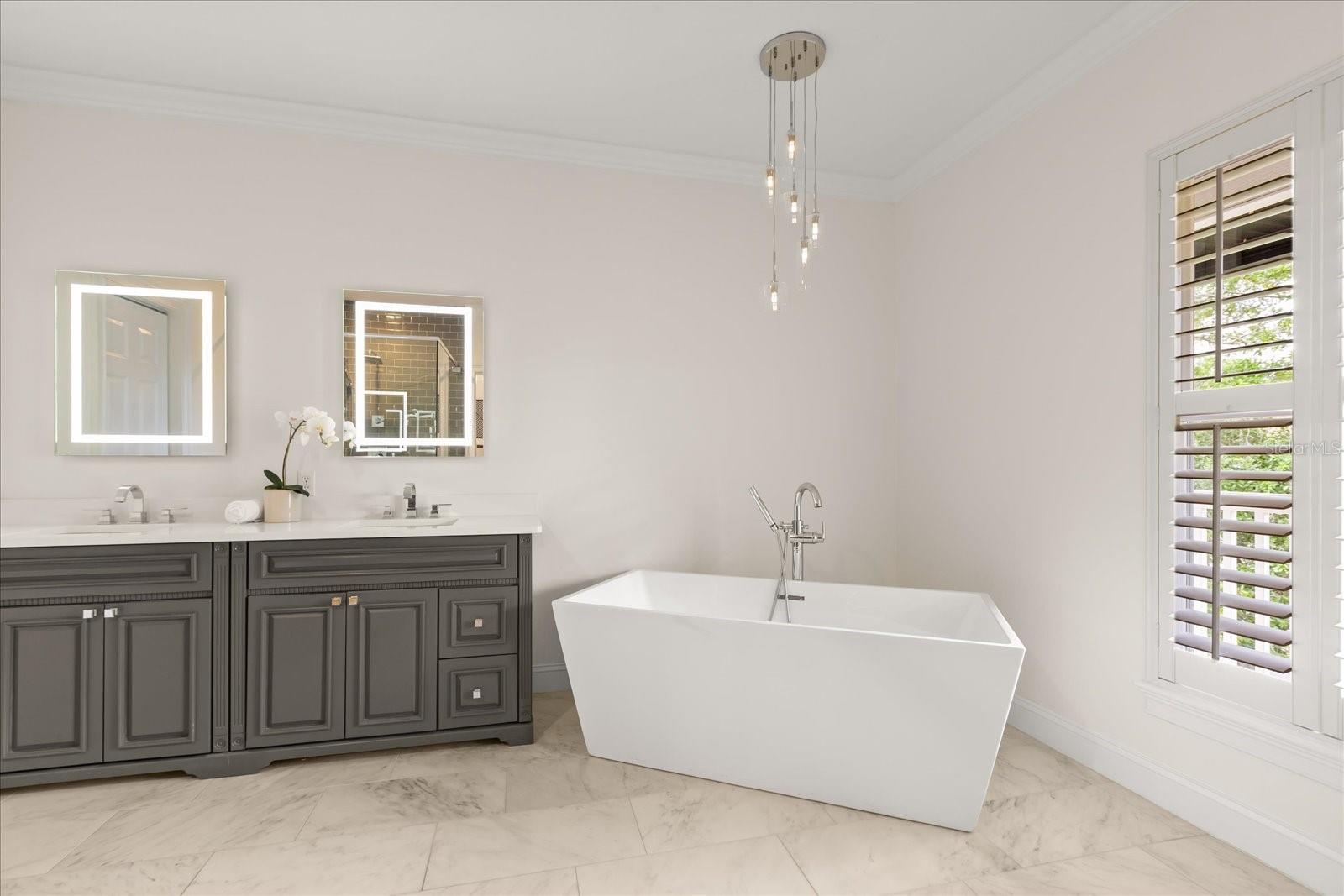 DIXIE TERRACE - Residential