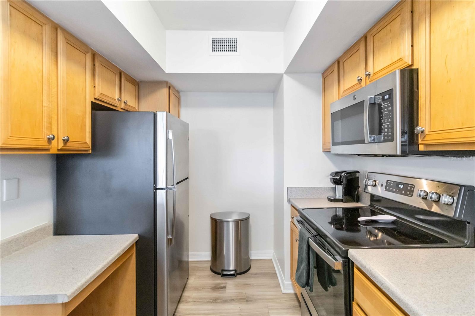 VILLAGIO - Residential Lease