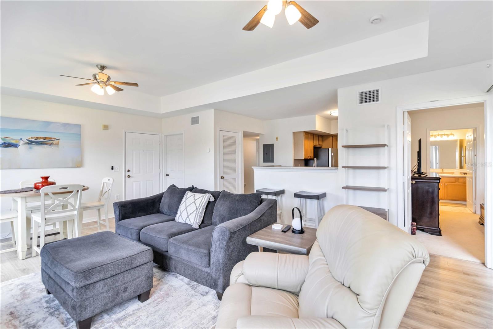 VILLAGIO - Residential Lease