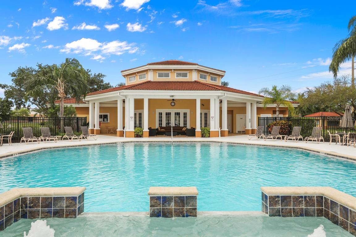 VILLAGIO - Residential Lease