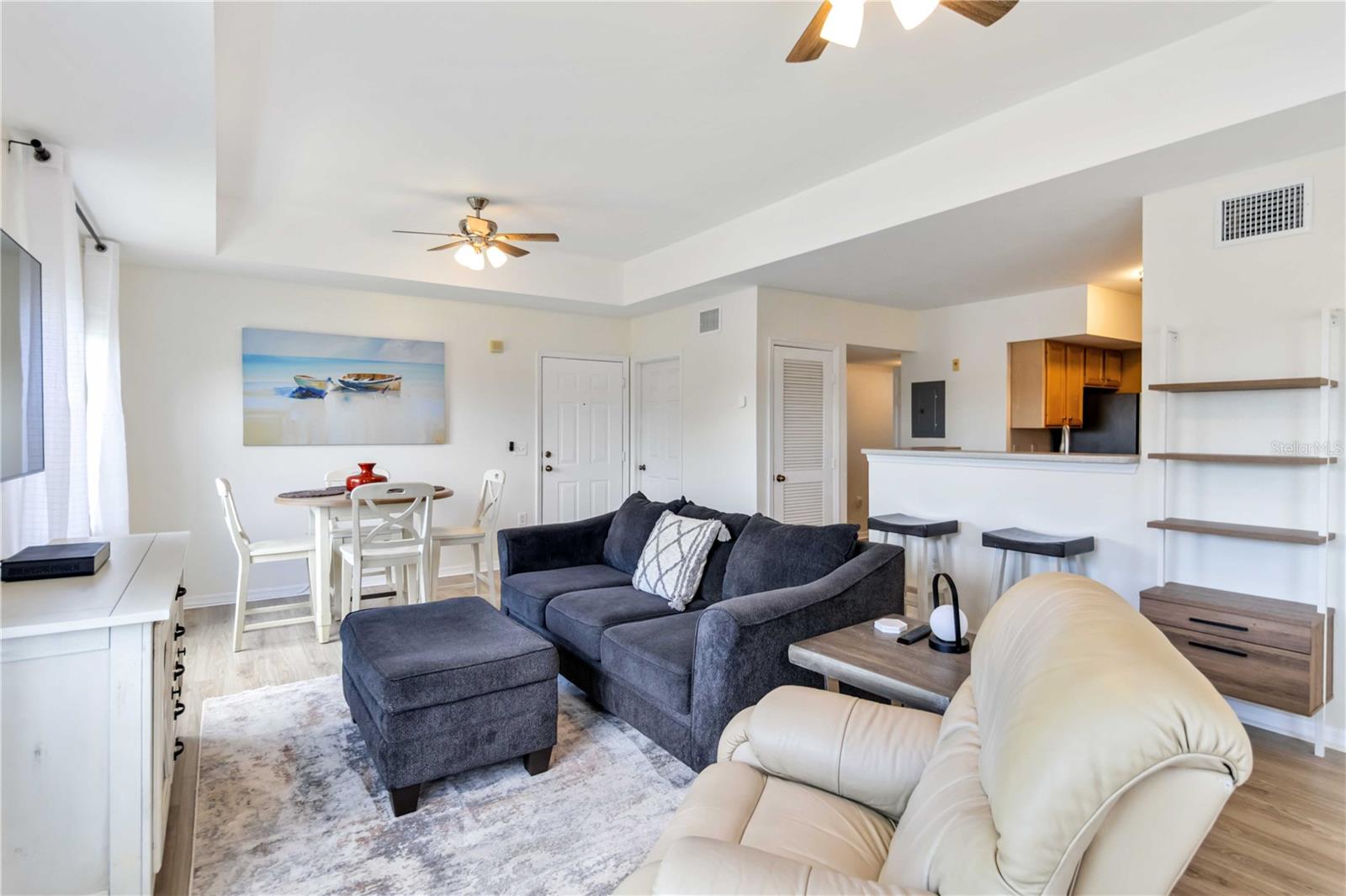 VILLAGIO - Residential Lease