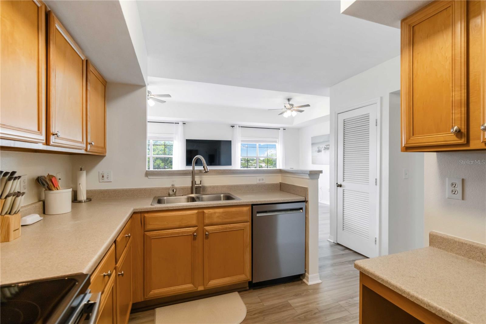 VILLAGIO - Residential Lease