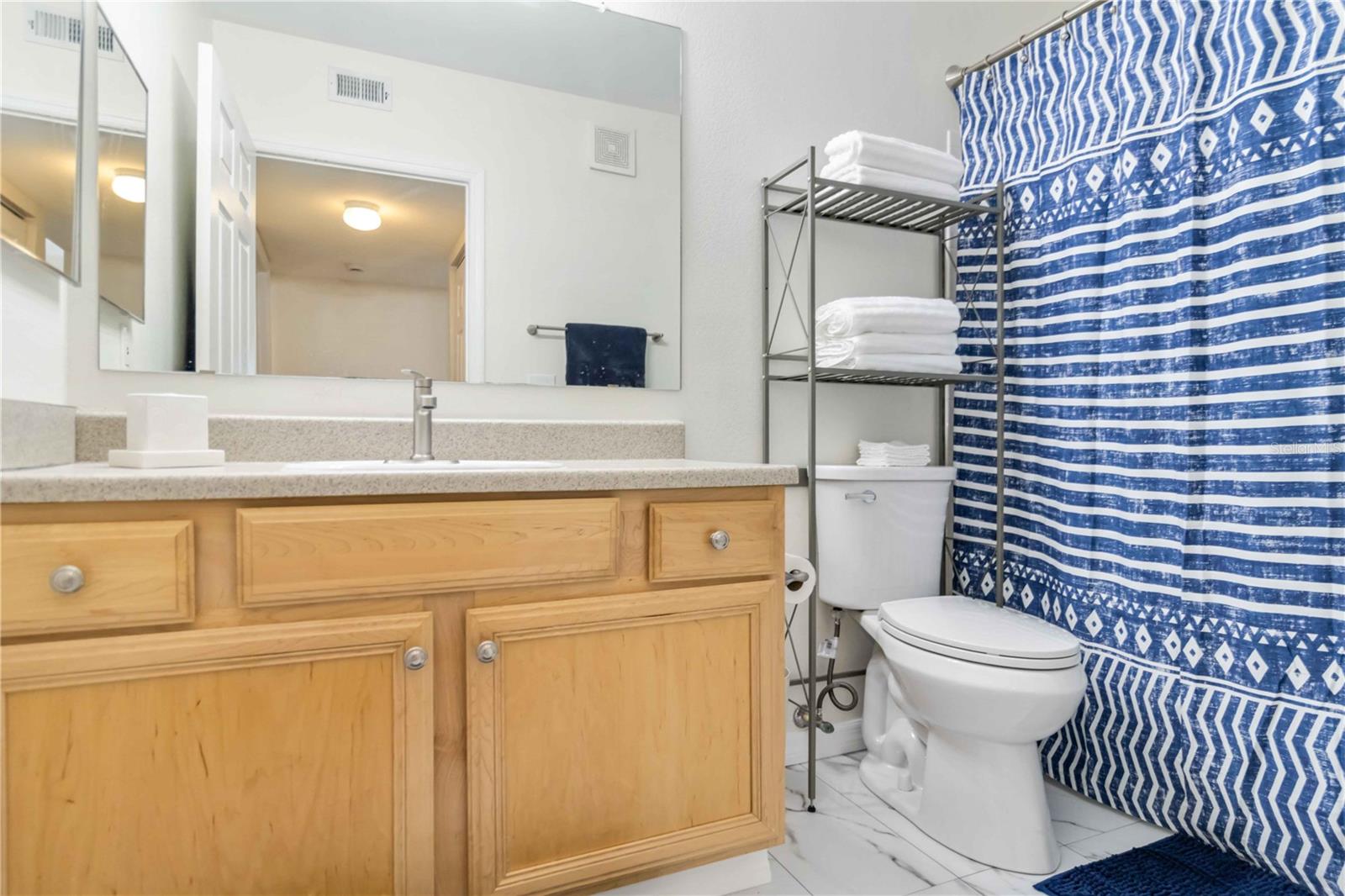 VILLAGIO - Residential Lease