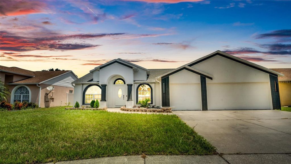 Photo of 9826 La Vonda Street, Riverview, FL 33569 (MLS # TB8418762)