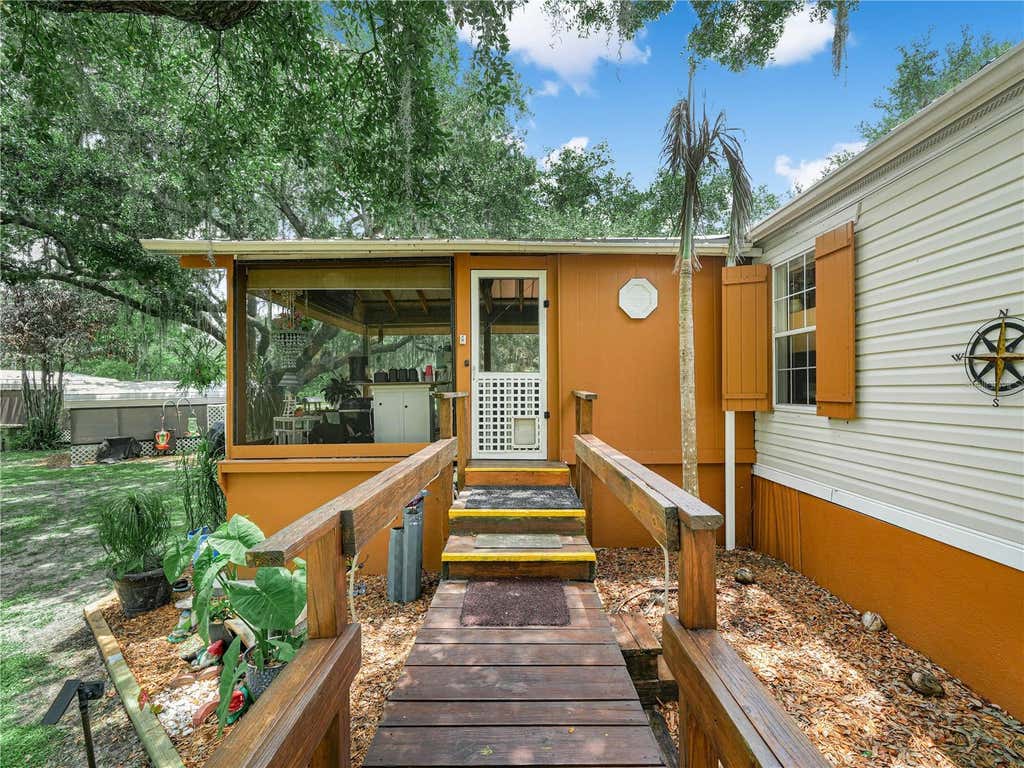 Photo of 565 Landing Road, Kenansville, FL 34739 (MLS # L4962984)