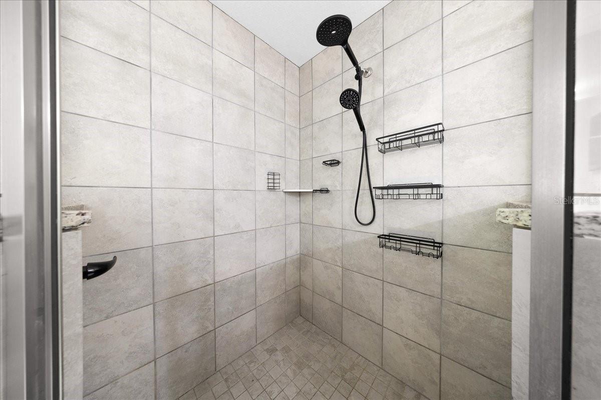 OCALA PARK ESTATE - Residential