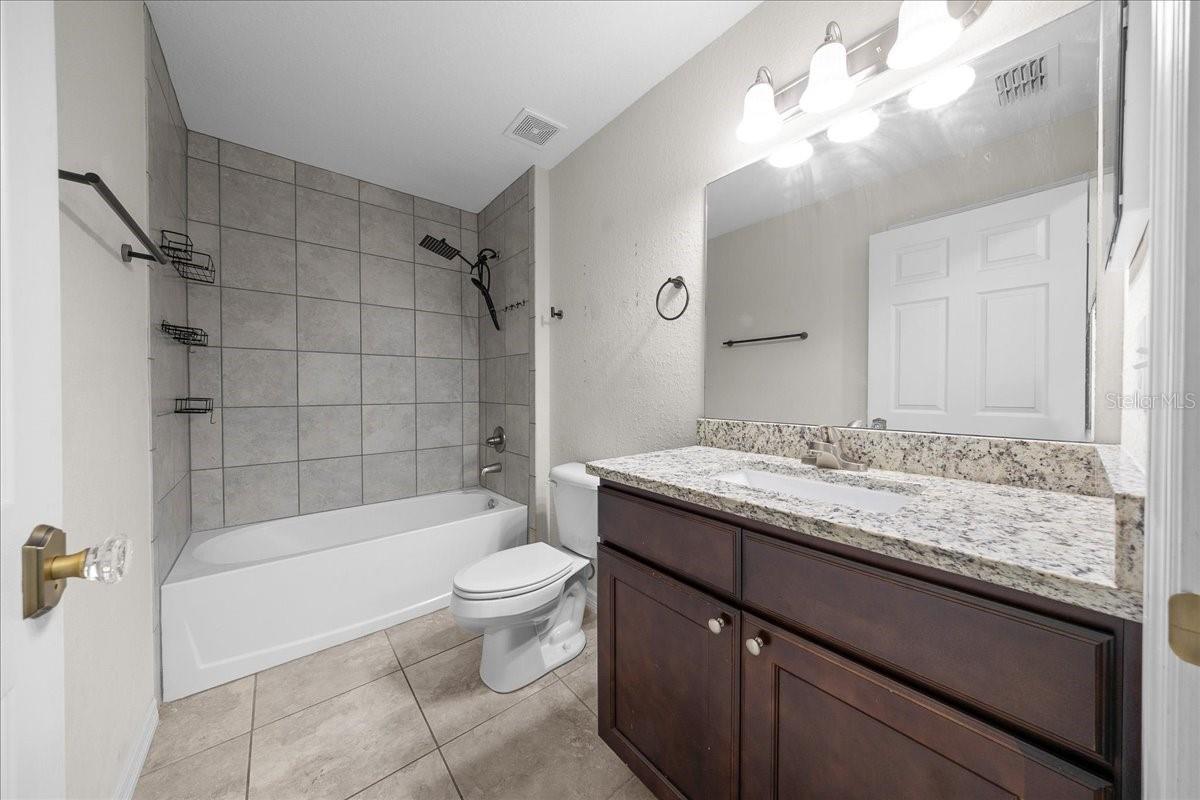 OCALA PARK ESTATE - Residential