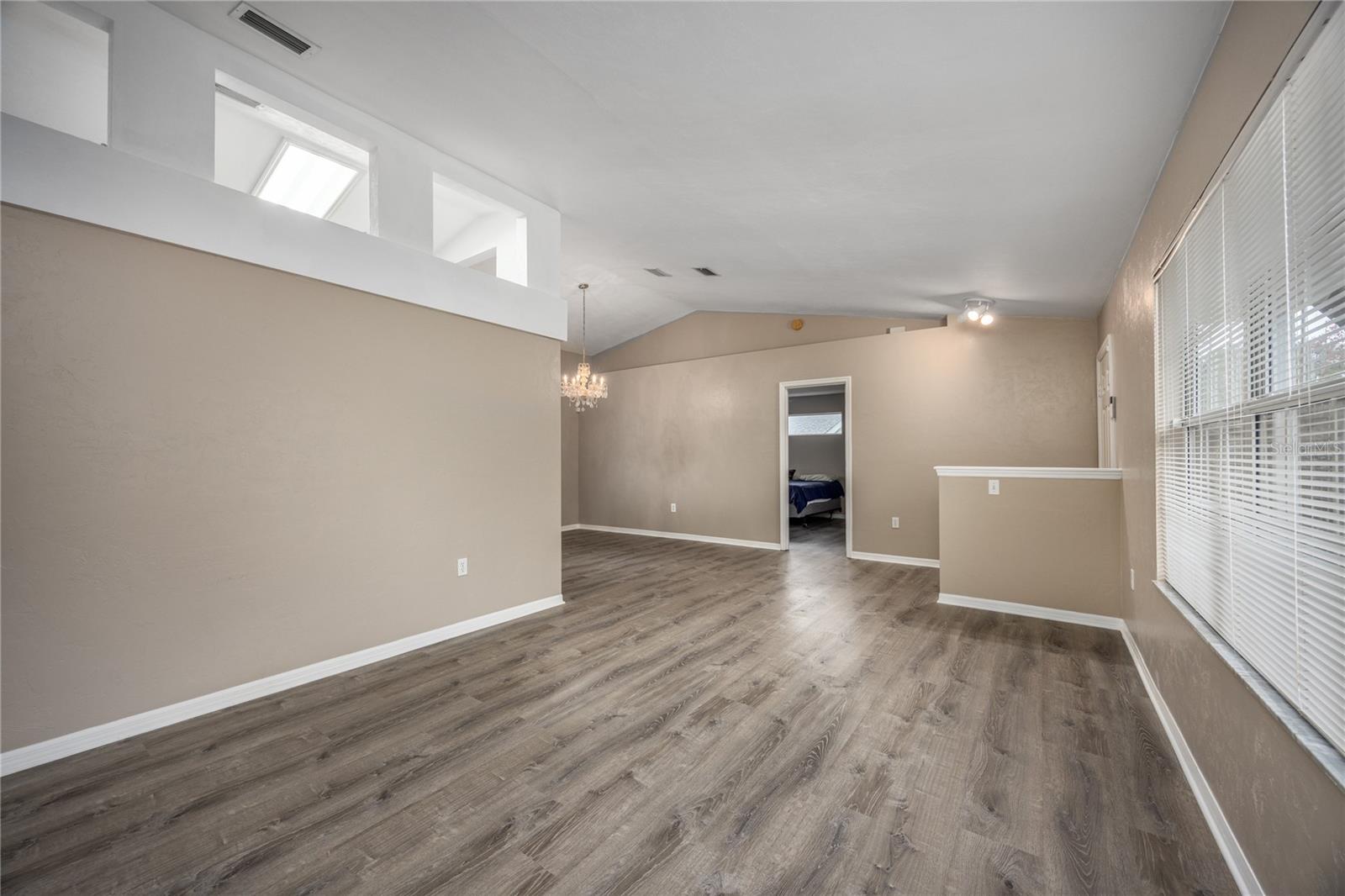 1620 NW 89TH TERRACE