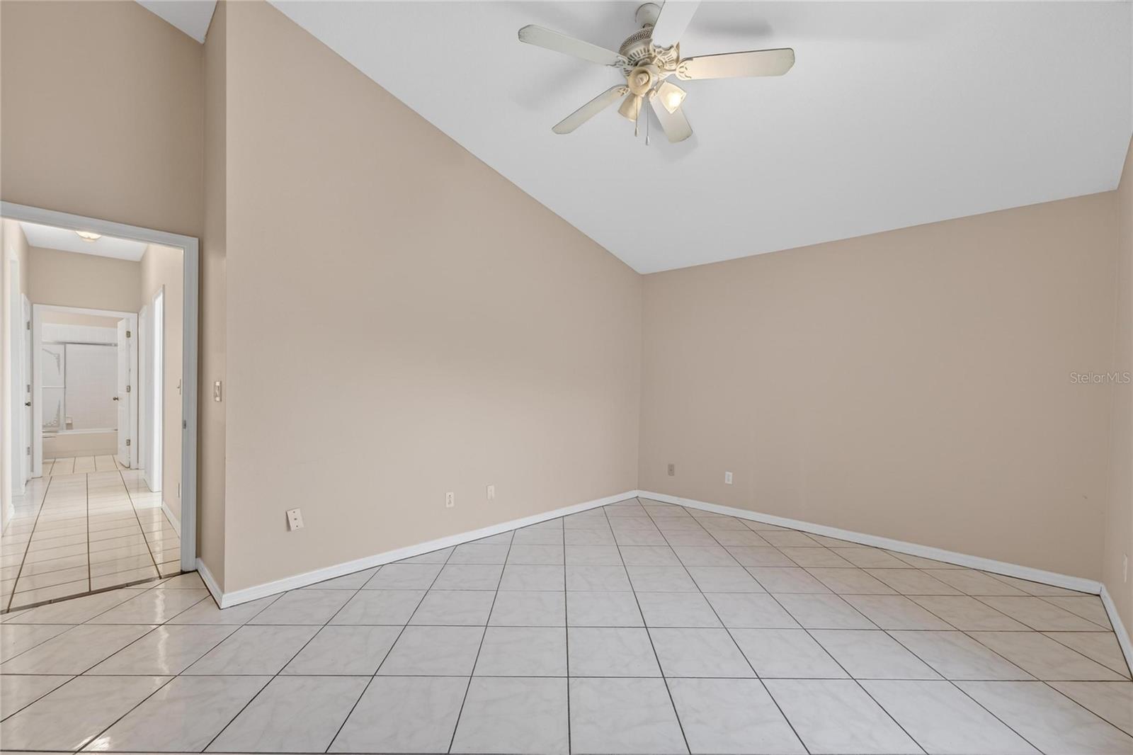 BLOOMINGDALE SEC BB PH - Residential Lease