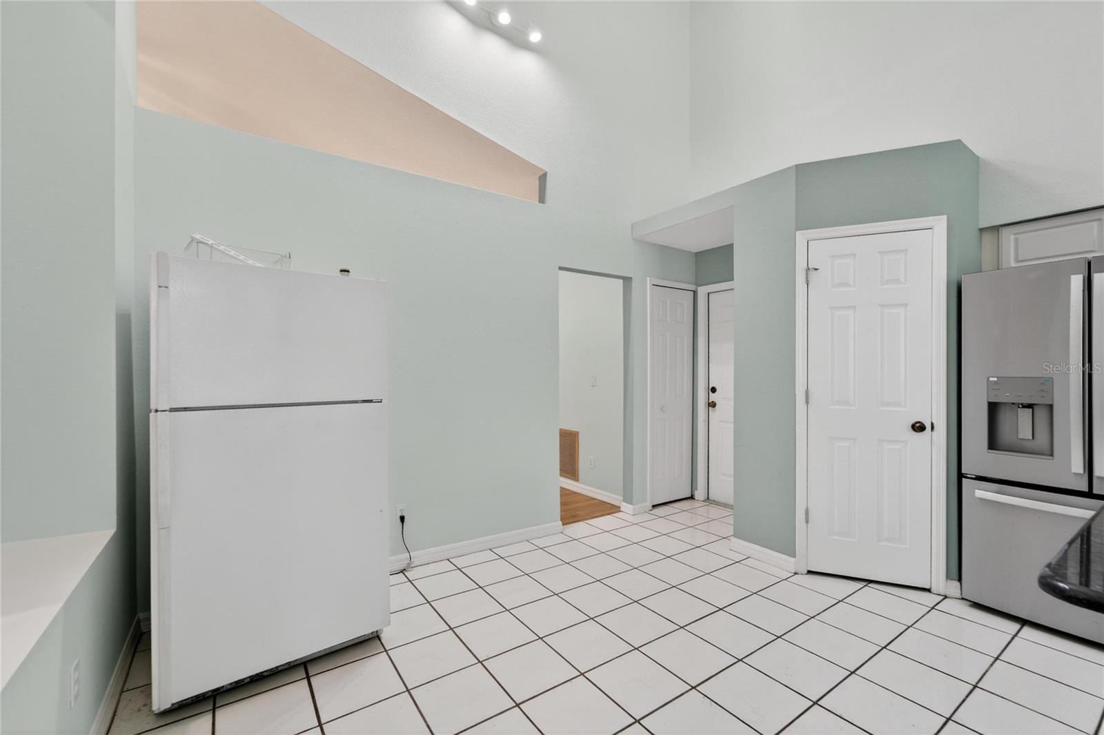 BLOOMINGDALE SEC BB PH - Residential Lease