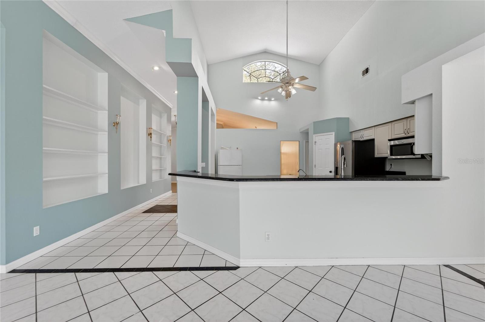 BLOOMINGDALE SEC BB PH - Residential Lease