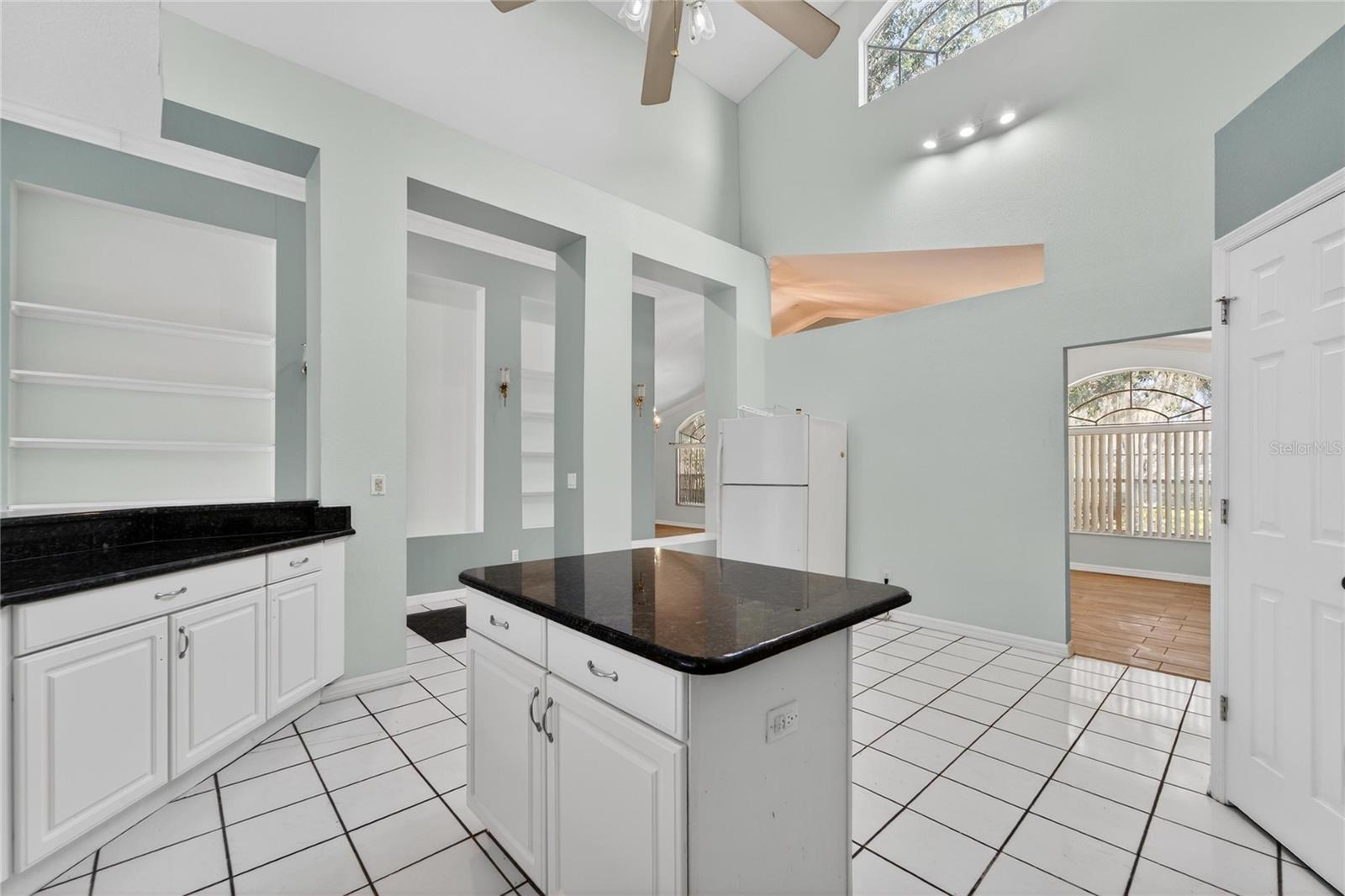 BLOOMINGDALE SEC BB PH - Residential Lease