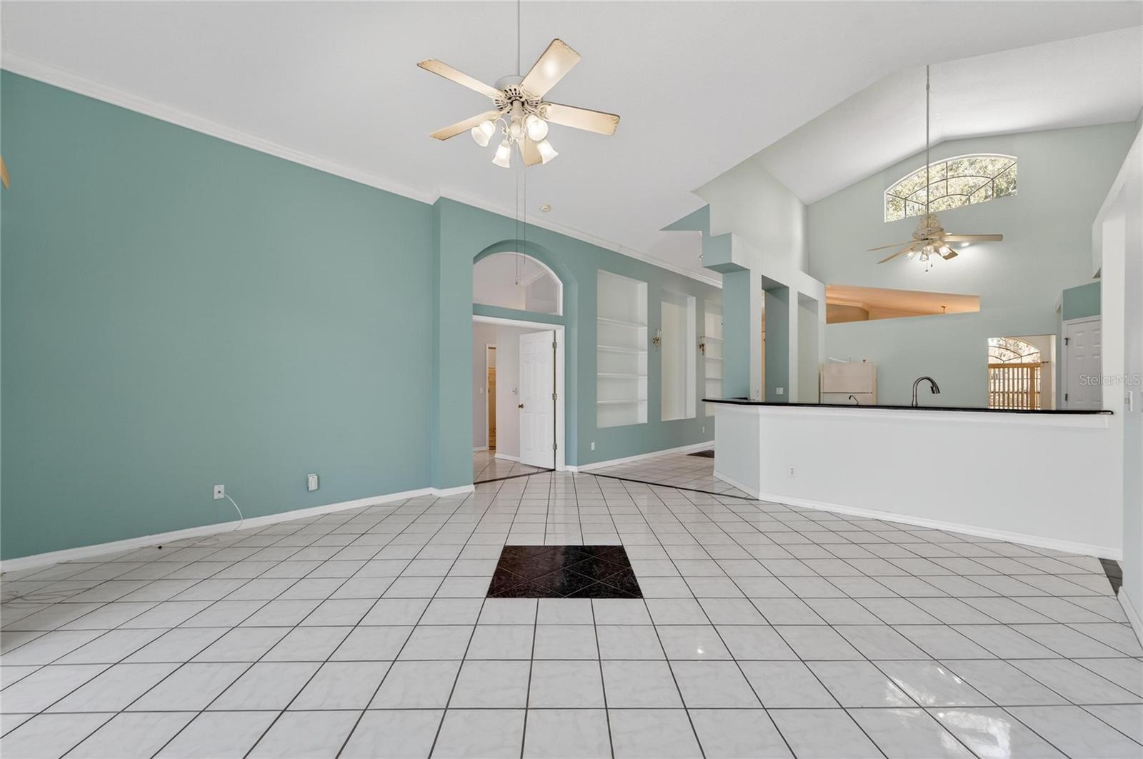 BLOOMINGDALE SEC BB PH - Residential Lease