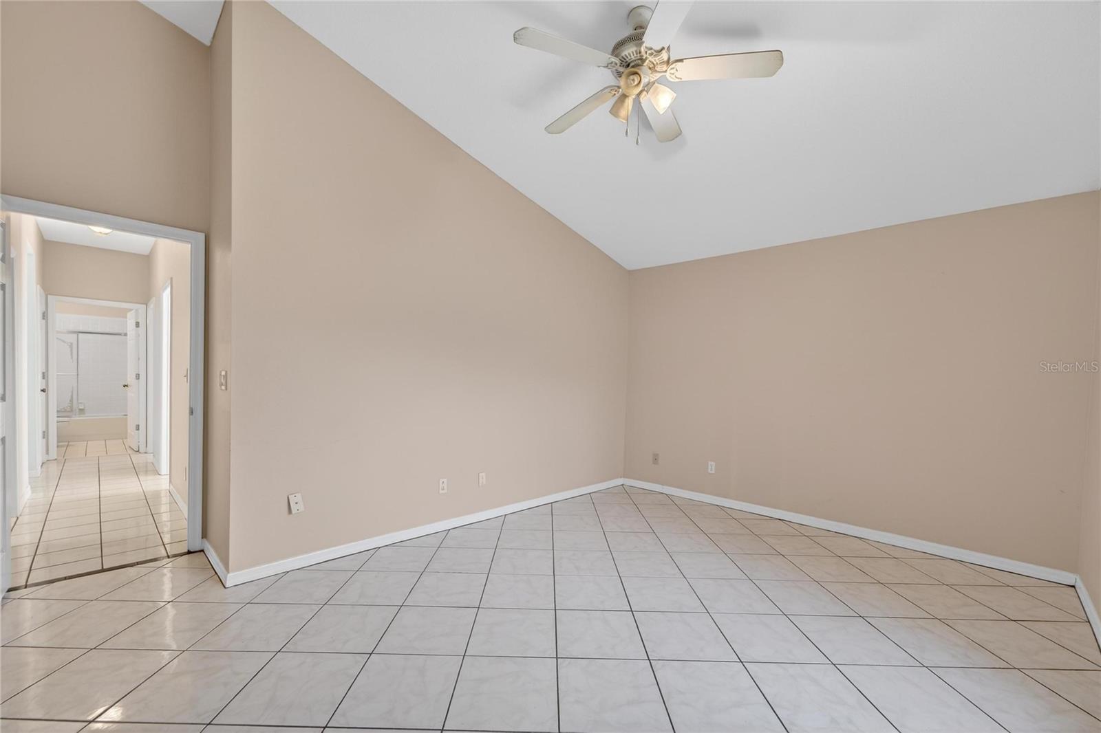 BLOOMINGDALE SEC BB PH - Residential Lease