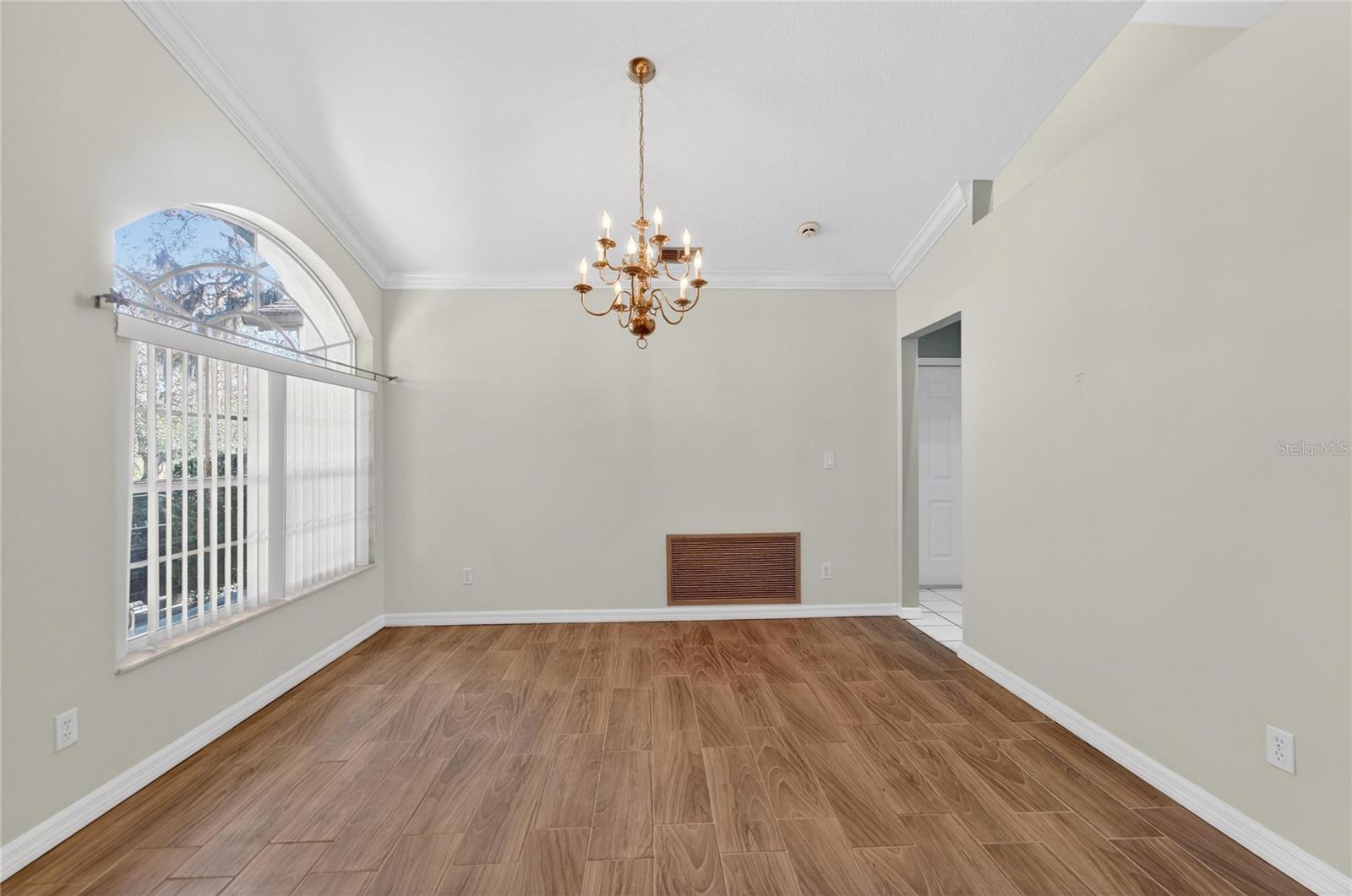 BLOOMINGDALE SEC BB PH - Residential Lease