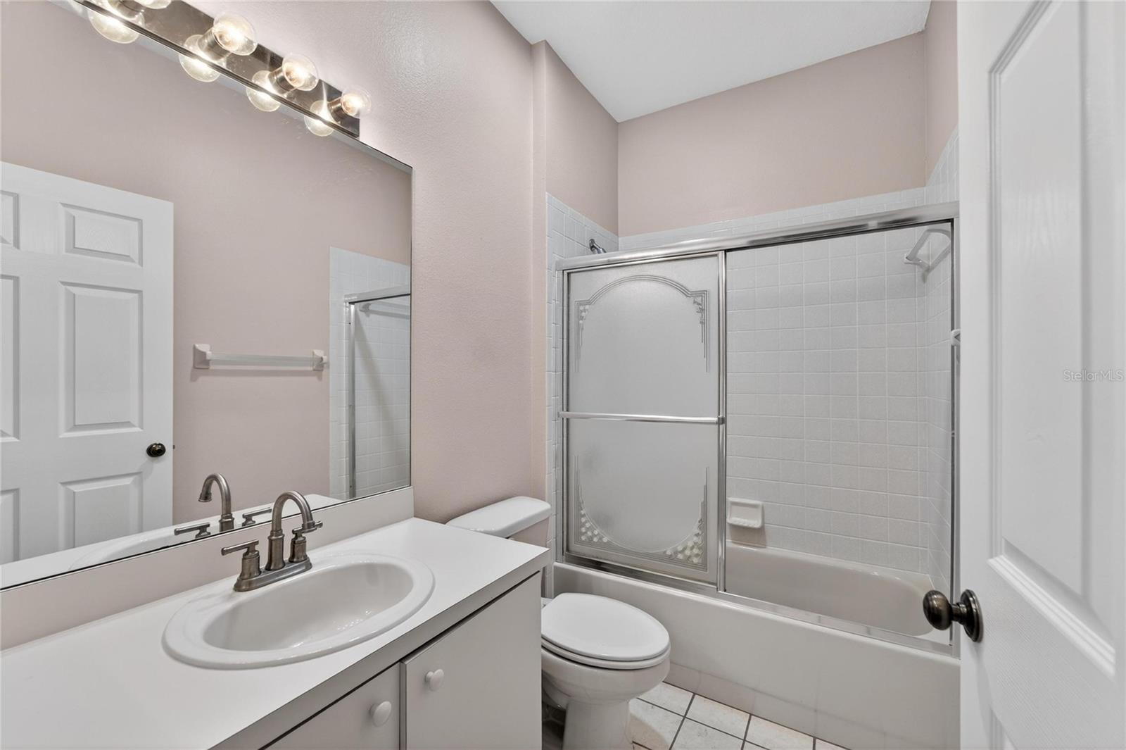 BLOOMINGDALE SEC BB PH - Residential Lease