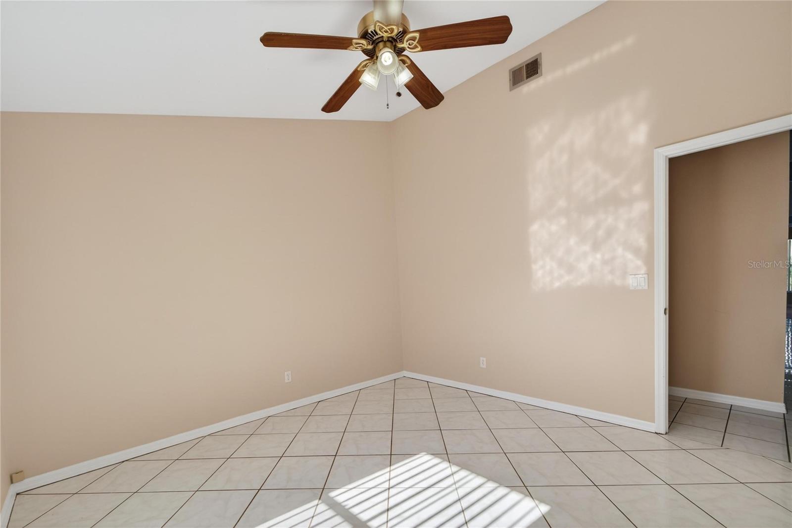 BLOOMINGDALE SEC BB PH - Residential Lease