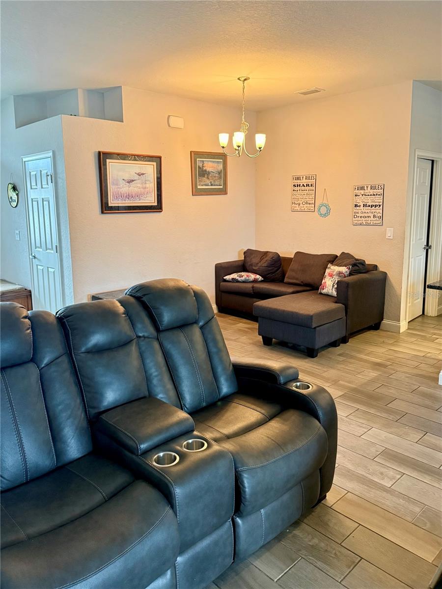 3339 PEARLY DRIVE