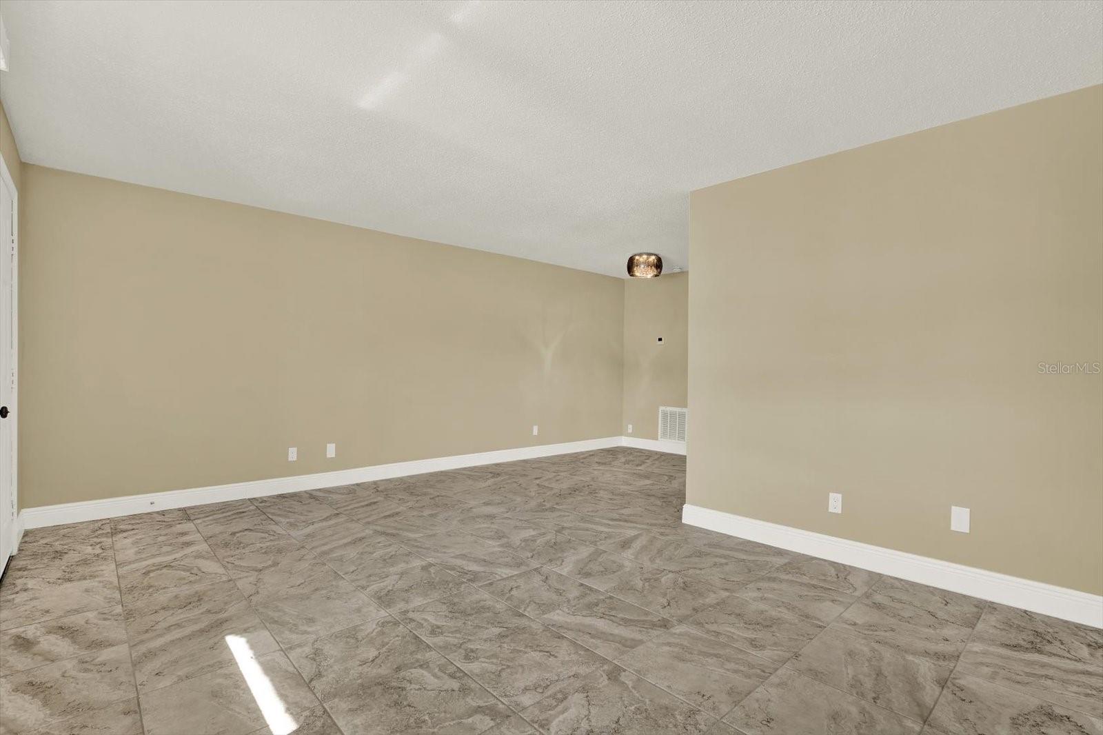 9125 TUDOR DRIVE D109