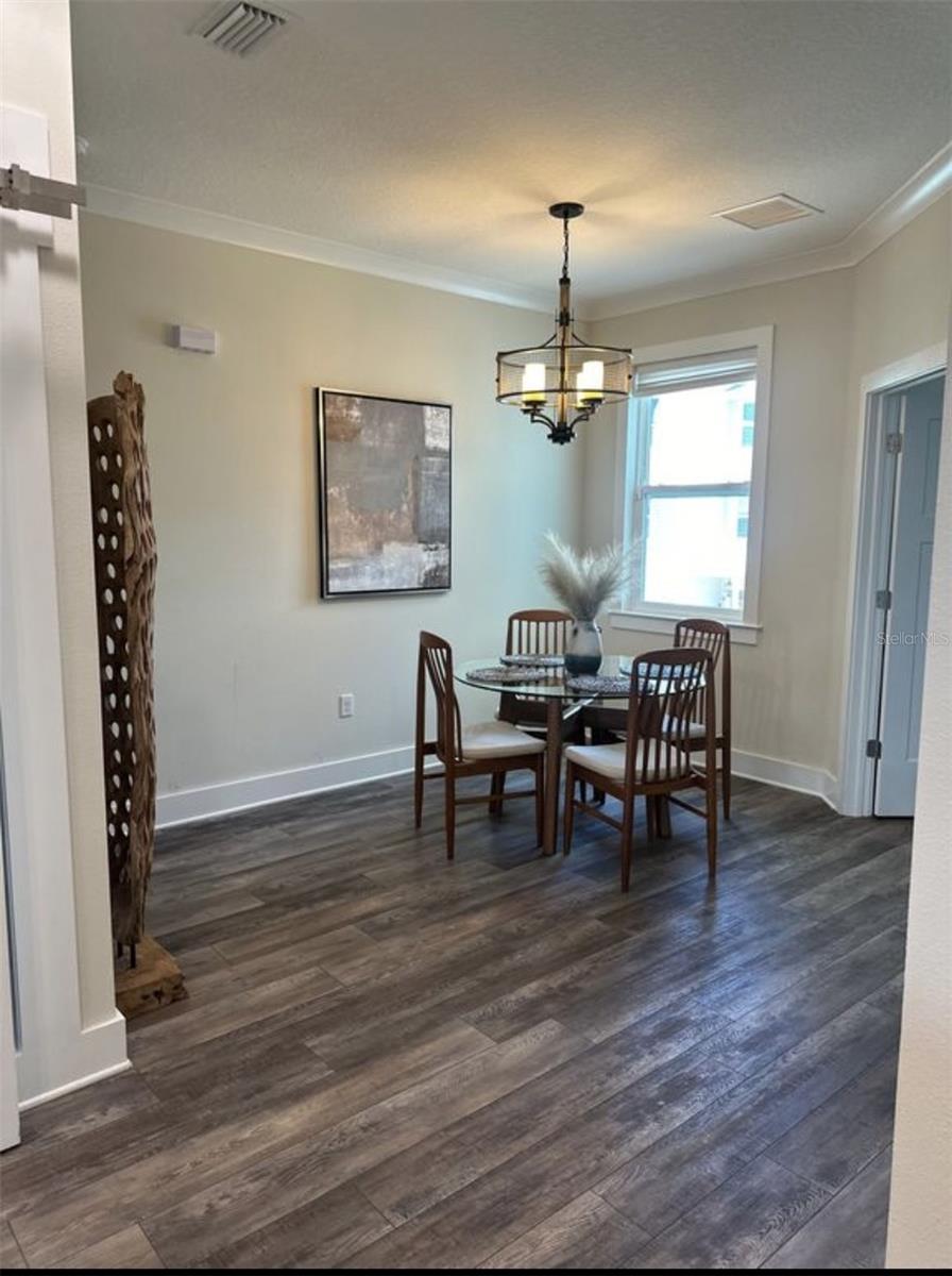 RIVIERA TWNHMS - Residential Lease