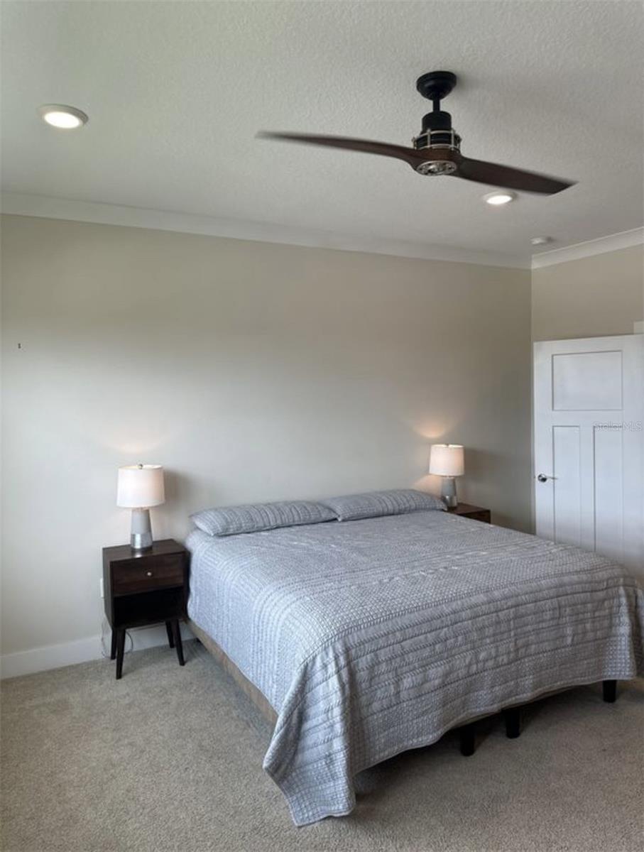 RIVIERA TWNHMS - Residential Lease