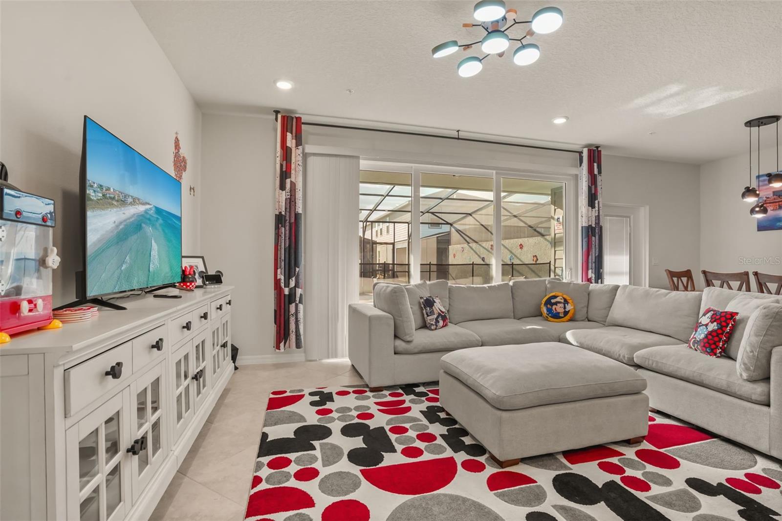 1284 BLUE ISLAND DRIVE