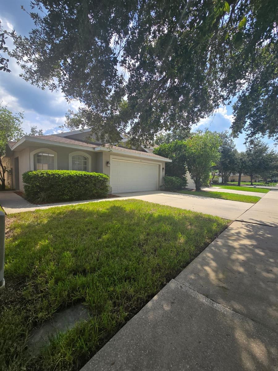 Thank you for scheduling a showing for this 3BR/2BA home with a den and 2-car garage located in the Avelar Creek South neighborhood, conveniently situated between Rhodine Rd. and Big Bend Rd.
This home features:
Spacious living area and large kitchen
Front den/office space
Split bedroom floor plan
Master suite with walk-in shower and garden tub
Huge closets, lots of natural light, ceramic tile, and wood flooring
Community clubhouse and pool access
Please note: Pets are not allowed.
Application Process
Apply online at: www.suburbantamparentals.com
All applicants 18 years or older must apply separately
Application fee: $80 per person
Incomplete applications will not be reviewed
At move-in: $125 processing fee + first month’s rent + security deposit required
For more information and to view rental qualifications, please visit www.suburbantamparentals.com