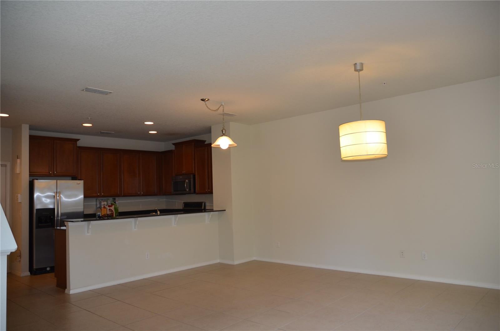 SUTTON PLACE TWNHMS A REP - Residential Lease