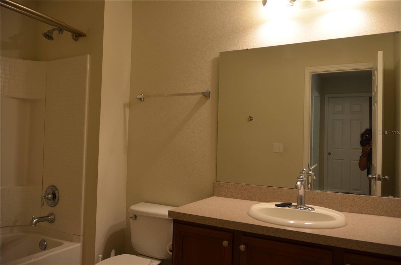 SUTTON PLACE TWNHMS A REP - Residential Lease