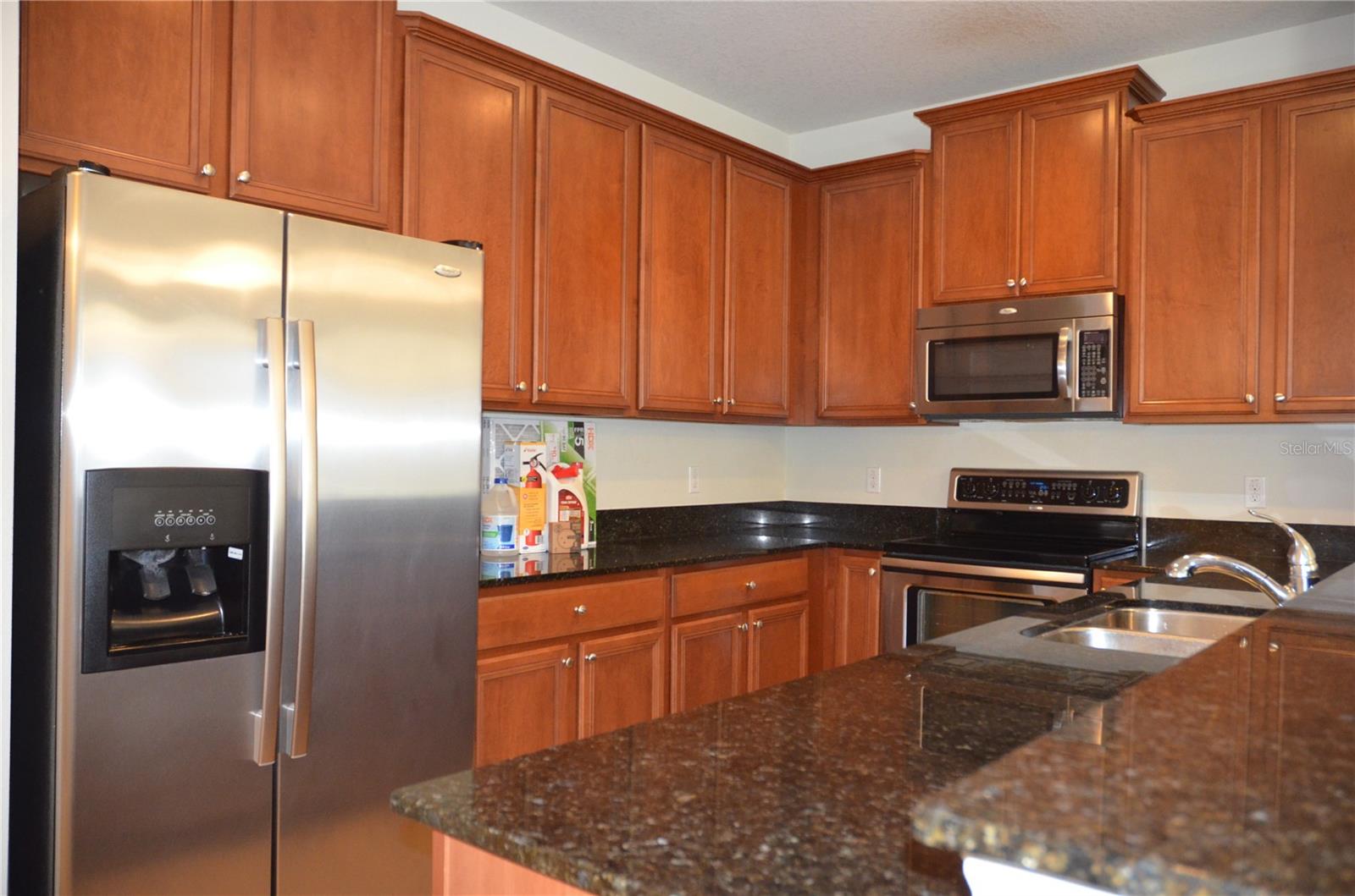 SUTTON PLACE TWNHMS A REP - Residential Lease