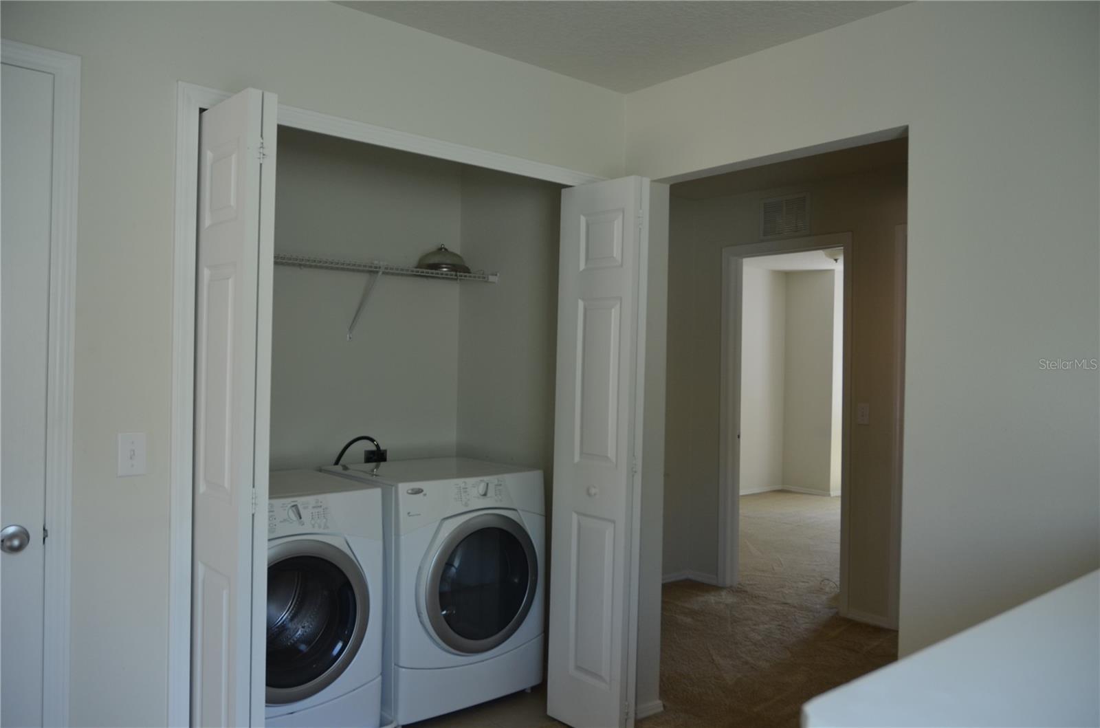 SUTTON PLACE TWNHMS A REP - Residential Lease