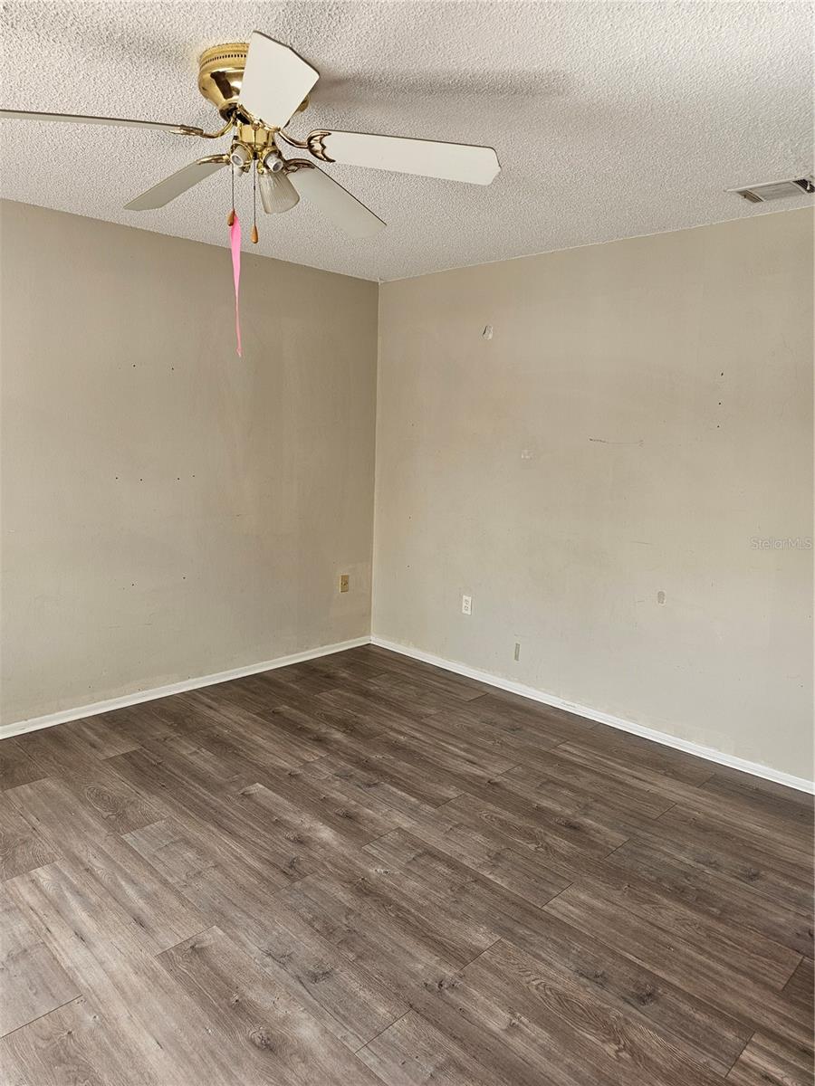 MEADOWWOOD CONDO 02 PH 01 - Residential