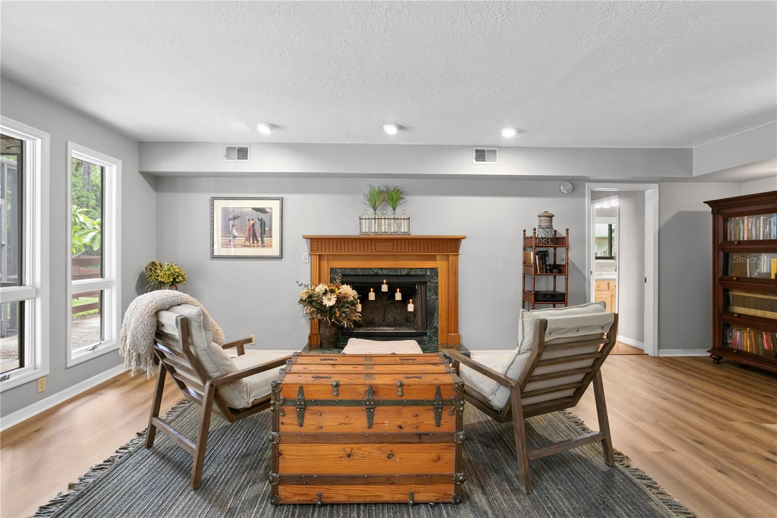 TWIN BRANCH ACRES UNIT FIVE - Residential
