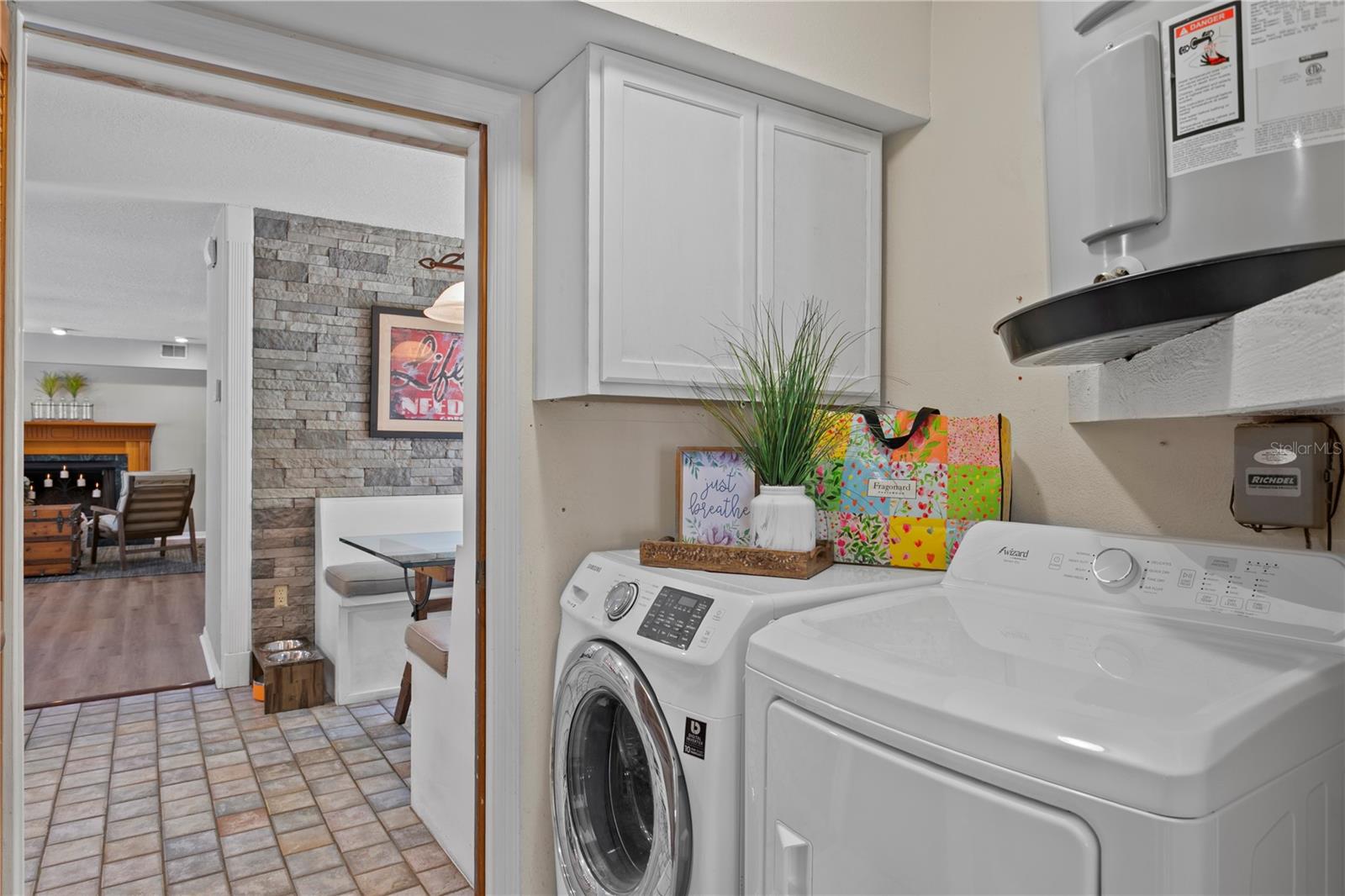 TWIN BRANCH ACRES UNIT FIVE - Residential