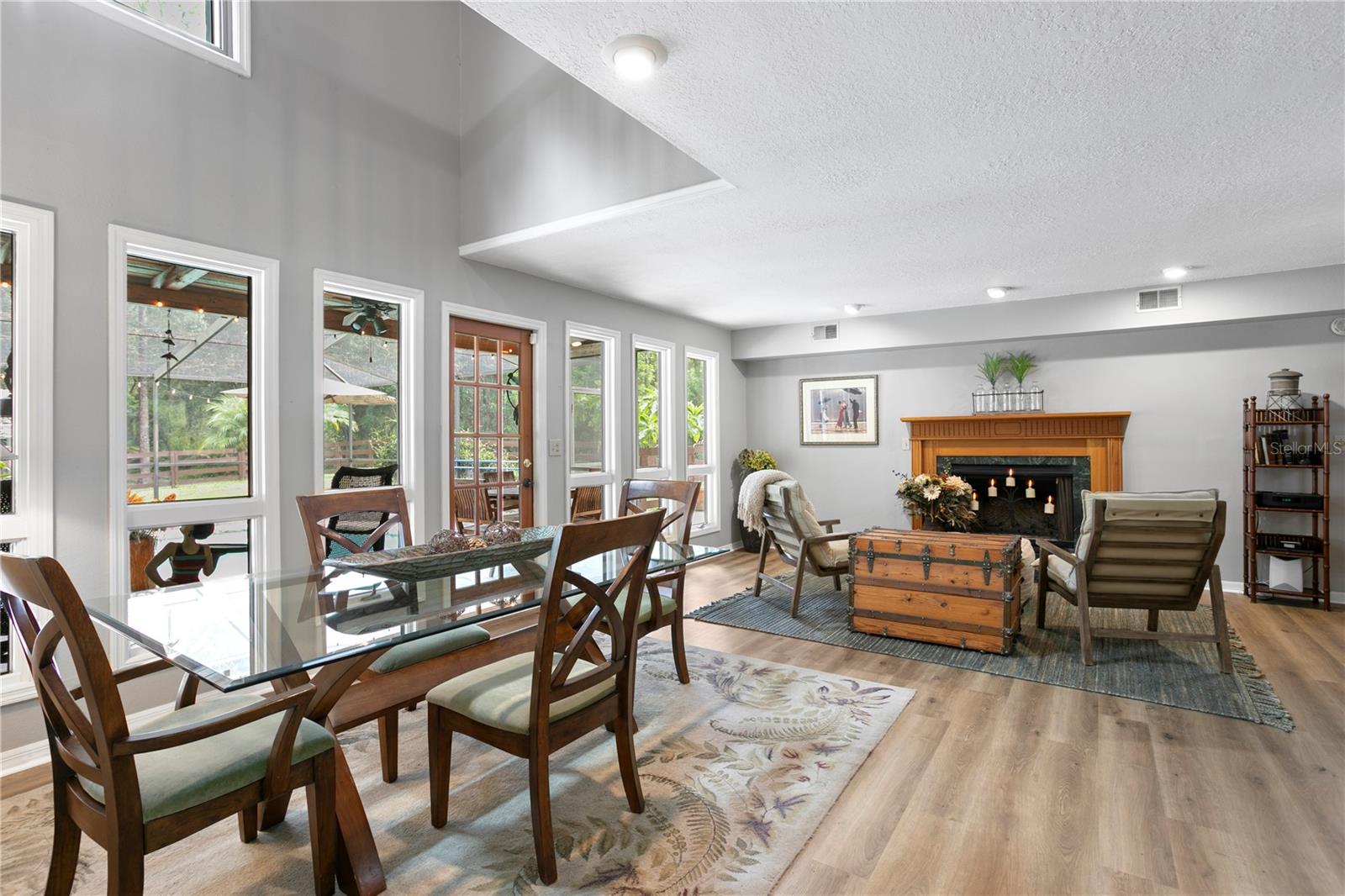 TWIN BRANCH ACRES UNIT FIVE - Residential