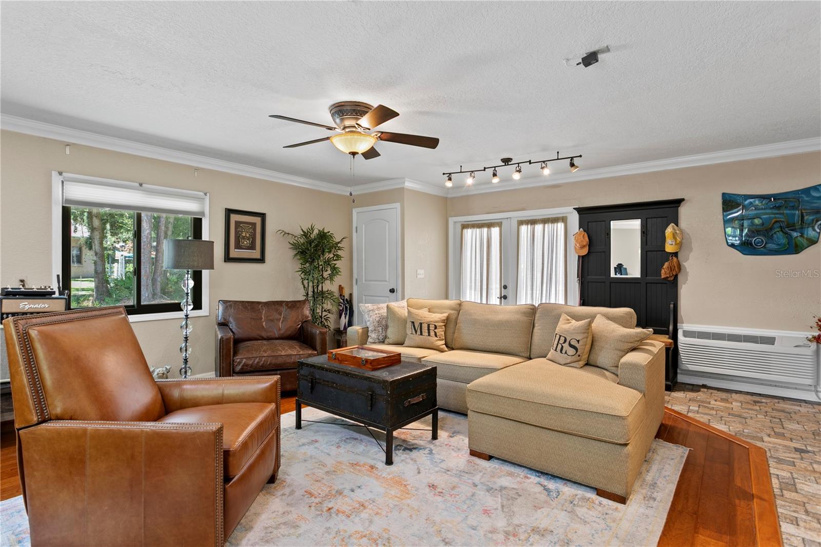 TWIN BRANCH ACRES UNIT FIVE - Residential