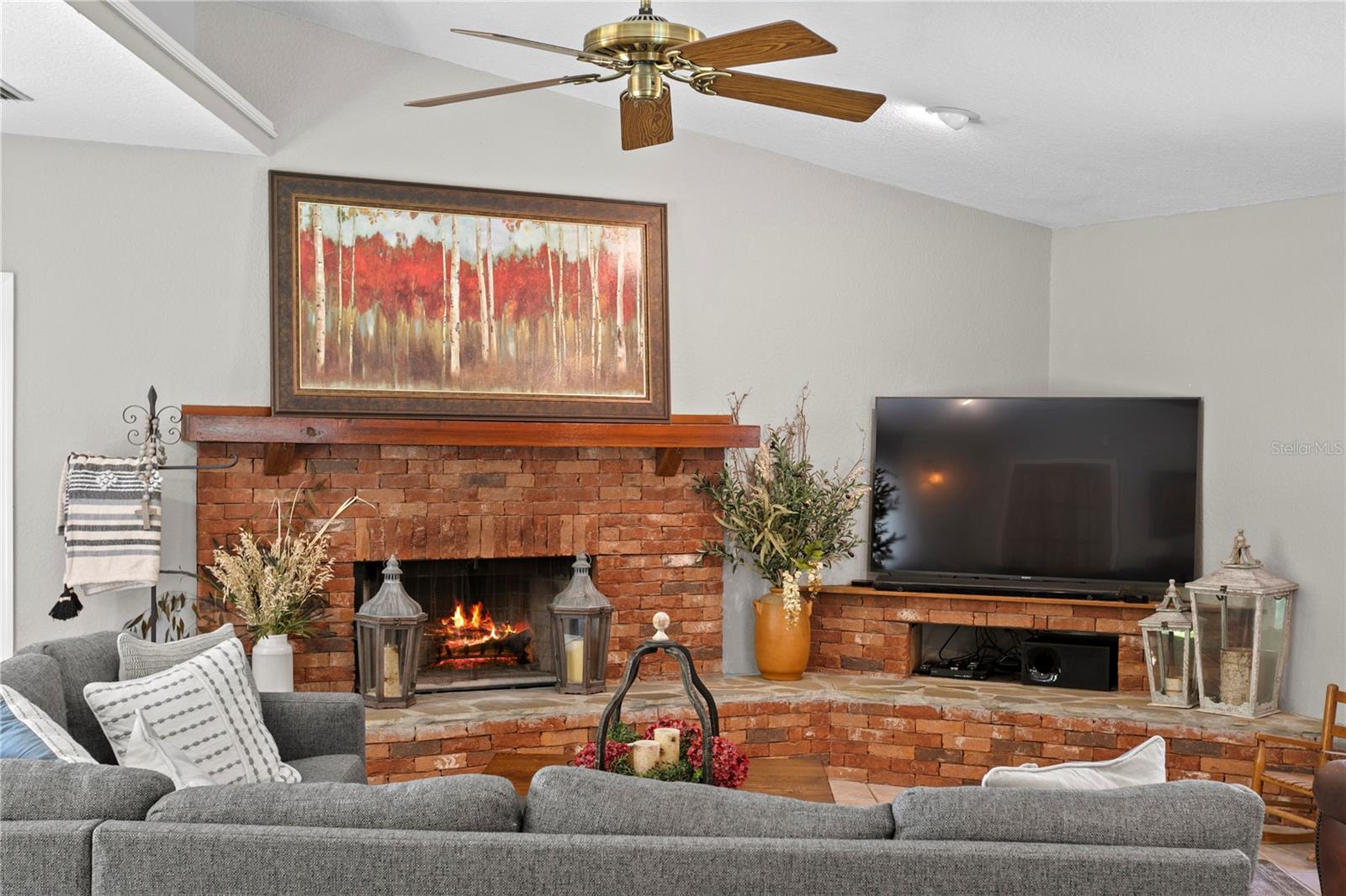 TWIN BRANCH ACRES UNIT FIVE - Residential