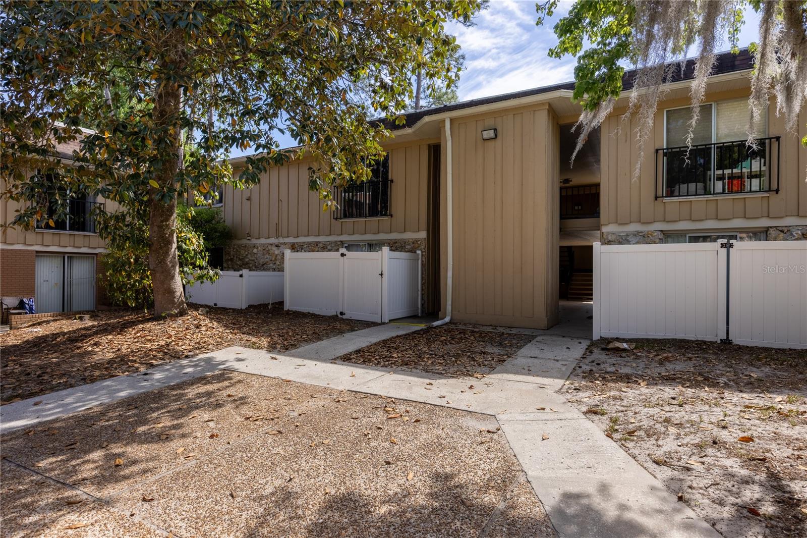 HAWTHORNE RESERVE - Residential
