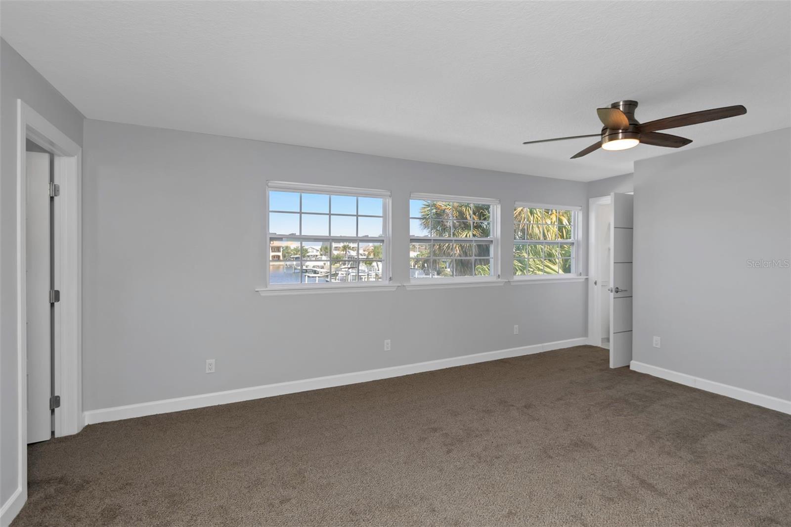 FLOR A MAR - Residential